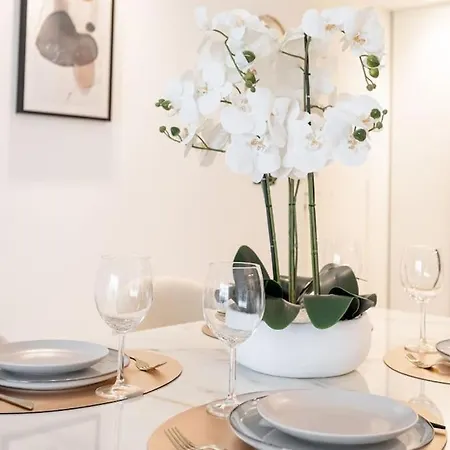 Magnifique 5 Stars - Parking - Terrasse - 3 Mins De La Croisette - Palais Royal By Halldis Appartement Cannes