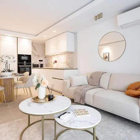 Magnifique 5 Stars - Parking - Terrasse - 3 Mins De La Croisette - Palais Royal By Halldis Appartement *